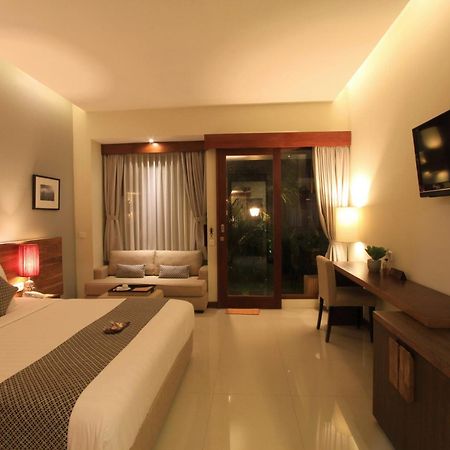 Uma Karan Hotel Kuta  Ngoại thất bức ảnh