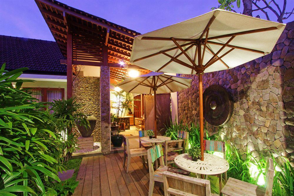 Uma Karan Hotel Kuta  Ngoại thất bức ảnh