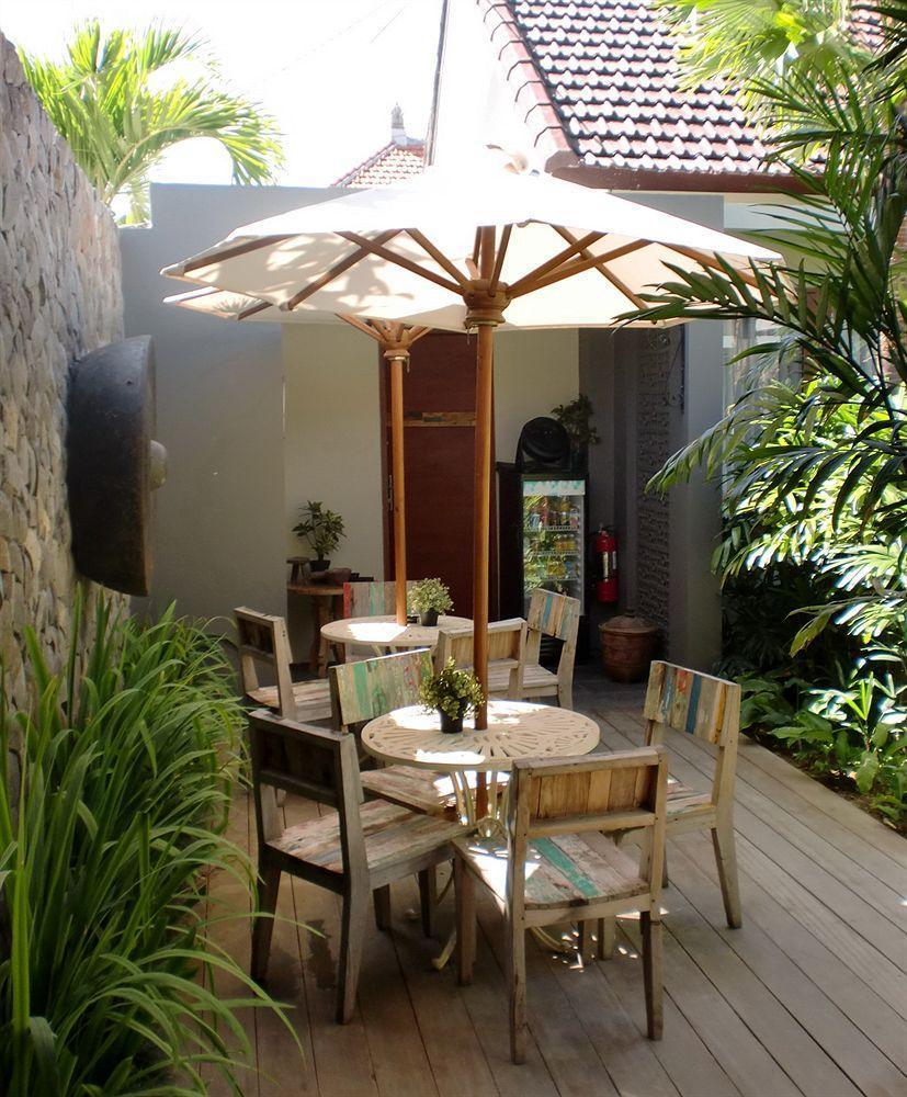 Uma Karan Hotel Kuta  Ngoại thất bức ảnh