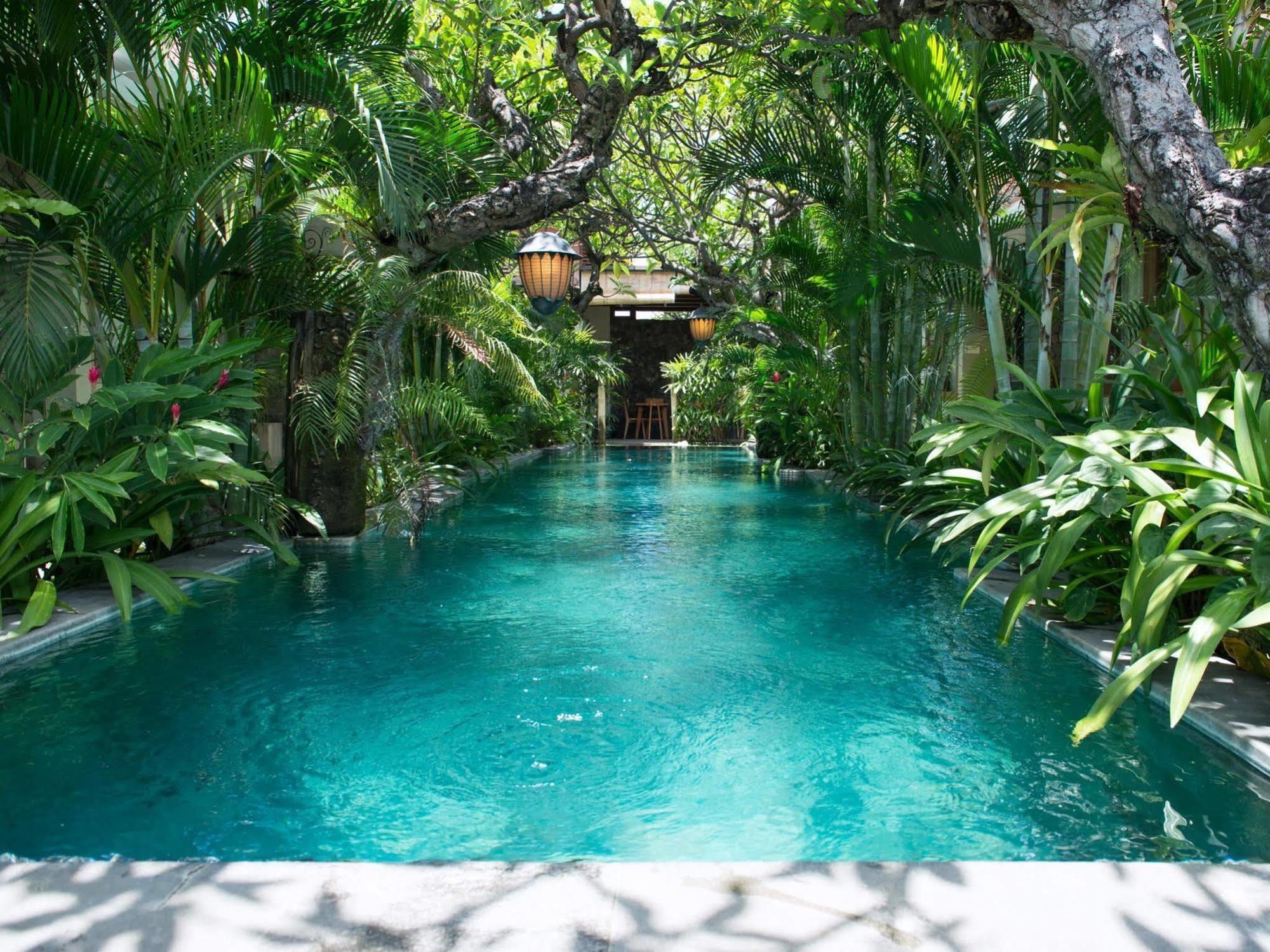 Uma Karan Hotel Kuta  Ngoại thất bức ảnh