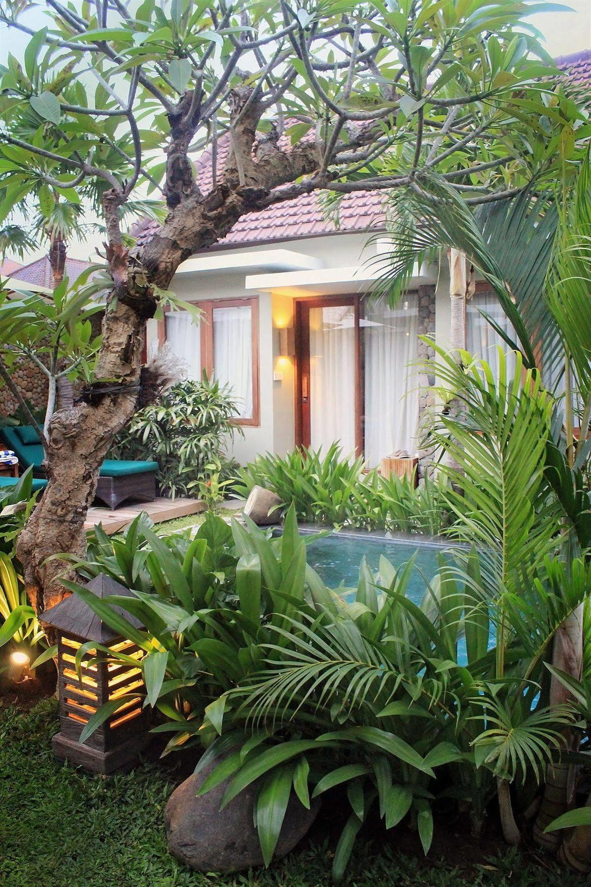 Uma Karan Hotel Kuta  Ngoại thất bức ảnh